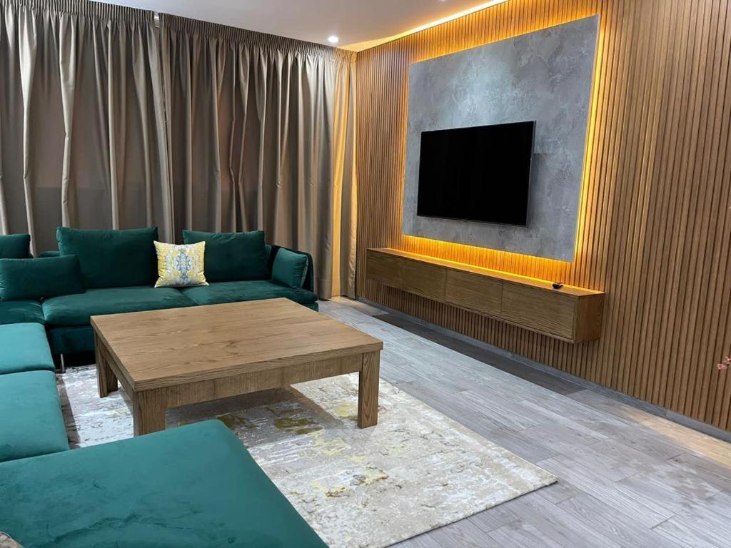 Central Apartment In The Heart Of Tangier Exterior photo